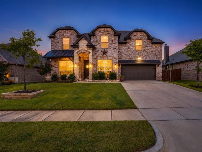 117 Mockingbird Hill Drive, Joshua TX 76058