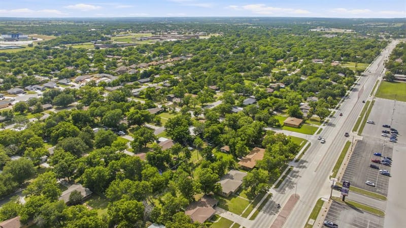 594 N Harbin Drive, Stephenville TX 76401 - Photo 12