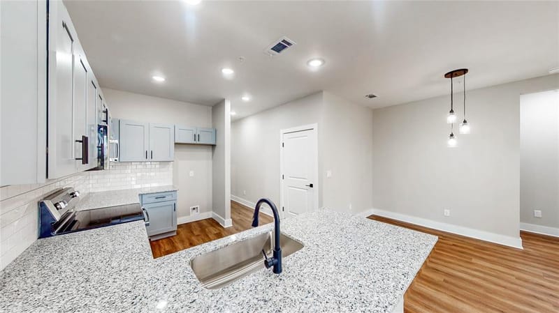 3709 Bonnie Brae Street, Denton TX 76226 - Photo 13