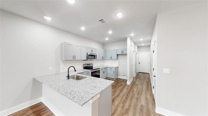3709 Bonnie Brae Street, Denton TX 76226 - Photo 11