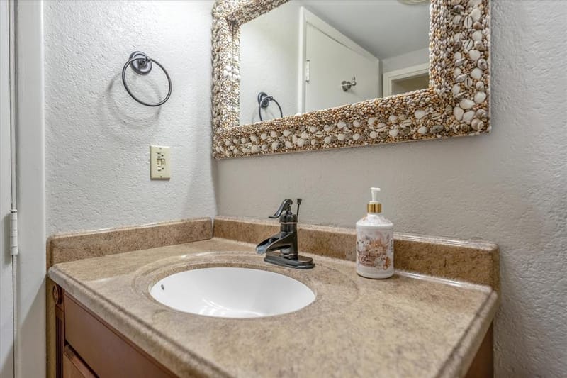 727 Callender Lake Drive # D, Murchison TX 75778 - Photo 25
