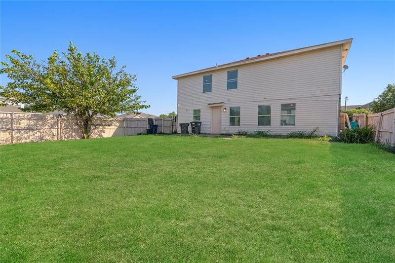 5437 New Castleton Lane, Fort Worth TX 76135 - Photo 7