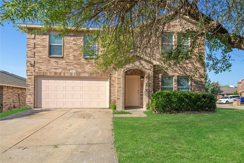 5437 New Castleton Lane, Fort Worth TX 76135