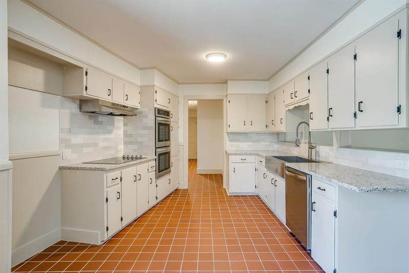 6301 Greenfield Road, Fort Worth TX 76135 - Photo 7