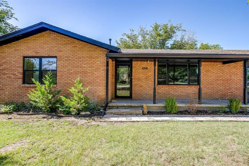6301 Greenfield Road, Fort Worth TX 76135 - Photo 3