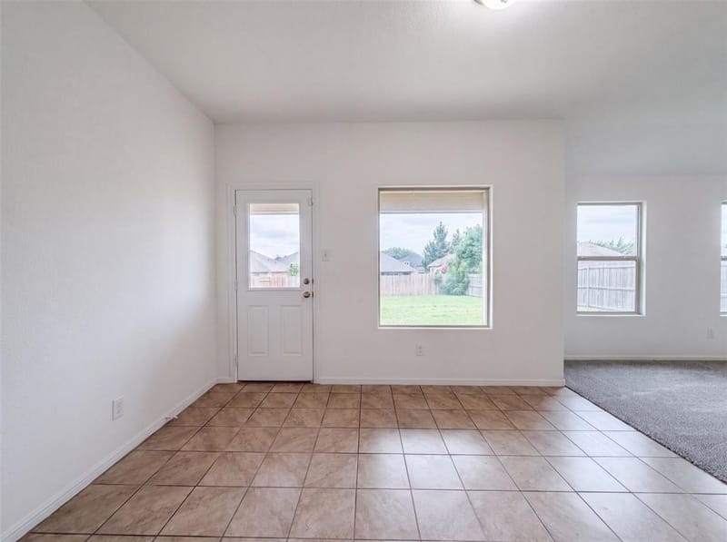 748 Wylie Street, Crowley TX 76036 - Photo 6