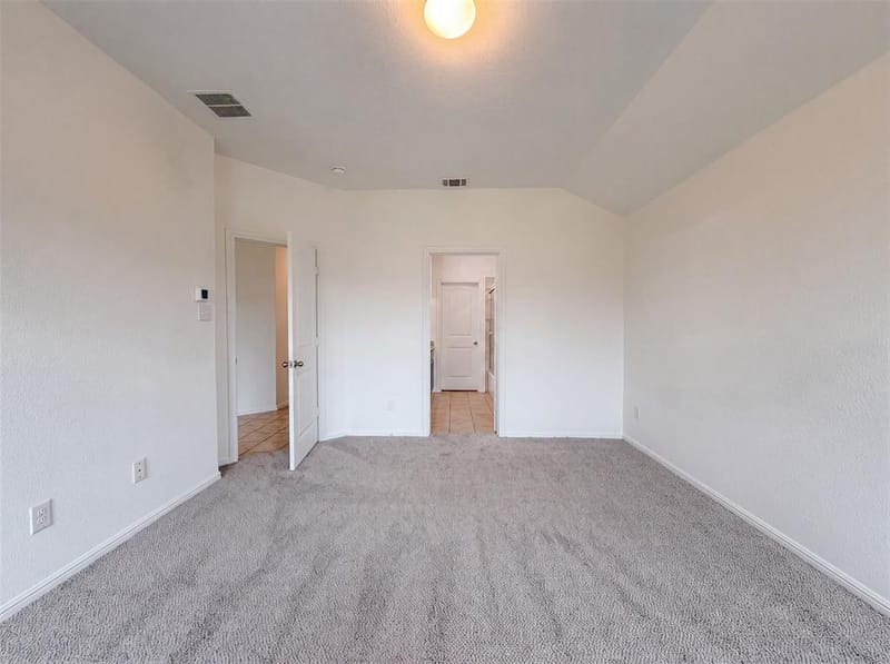 748 Wylie Street, Crowley TX 76036 - Photo 7