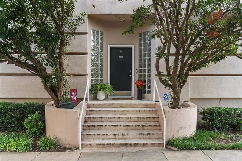 4040 Avondale Avenue # 405, Dallas TX 75219 - Photo 2