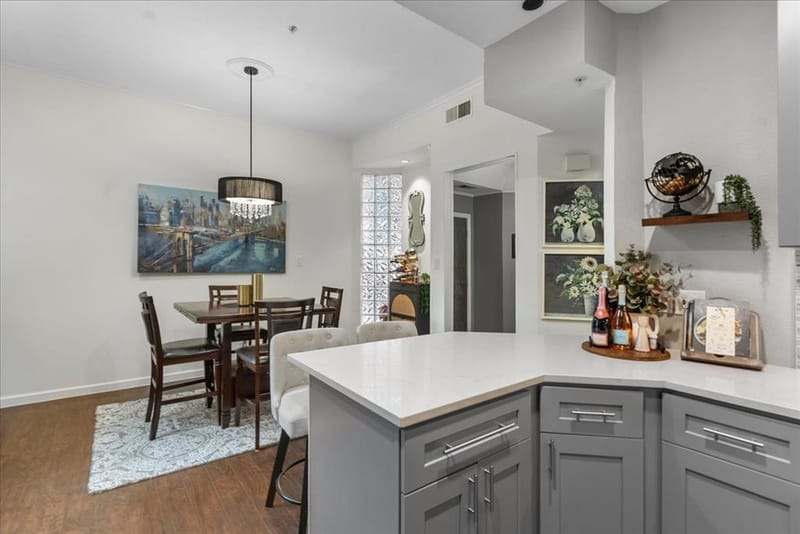 4040 Avondale Avenue # 405, Dallas TX 75219 - Photo 11