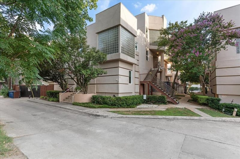 4040 Avondale Avenue # 405, Dallas TX 75219 - Photo 39
