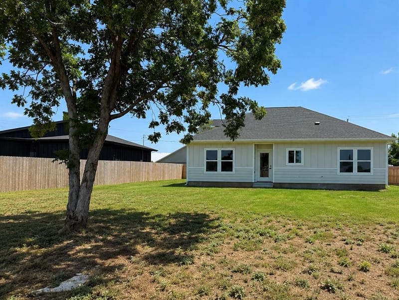 413 N Cleburne Whitney Rd, Rio Vista TX 76093 - Photo 17
