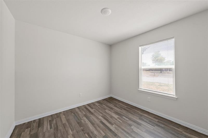 2724 Sarah Street, Waco TX 76706 - Photo 13