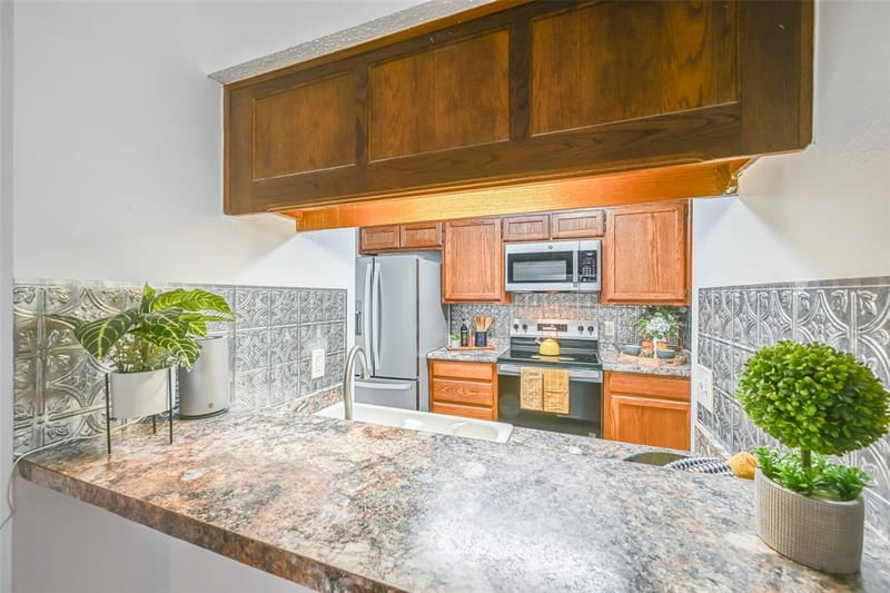 3210 S Fielder Road # 211, Arlington TX 76015 - Photo 11