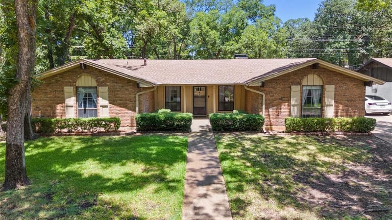 1611 Phyllis Court, Irving TX 75060