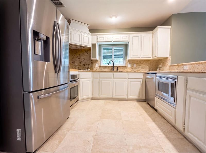 1416 Willow Wood Drive, Carrollton TX 75010 - Photo 6