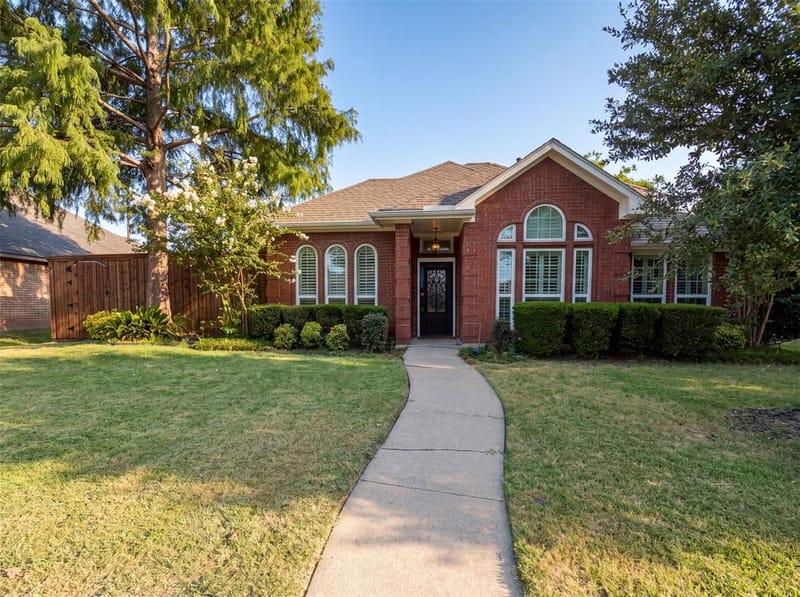 1416 Willow Wood Drive, Carrollton TX 75010