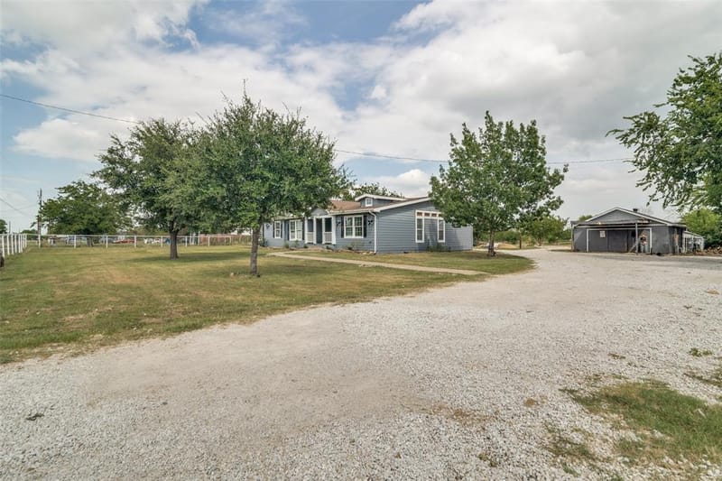 6036 Quail Court, Terrell TX 75160 - Photo 2