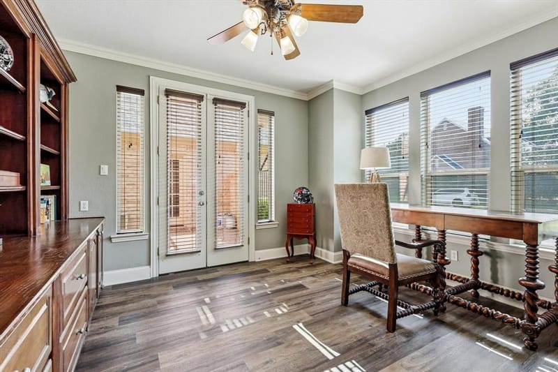 728 Castle Creek Drive, Coppell TX 75019 - Photo 5