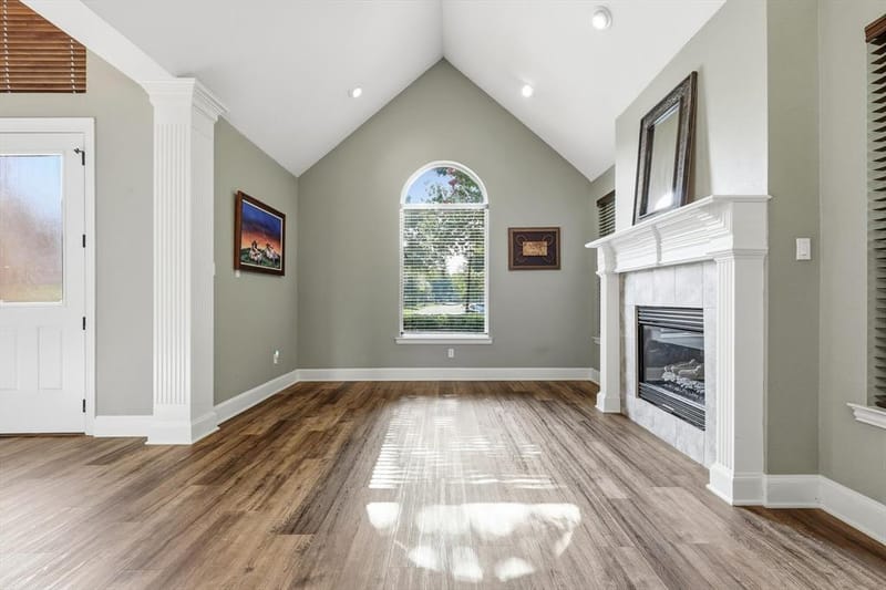 728 Castle Creek Drive, Coppell TX 75019 - Photo 8
