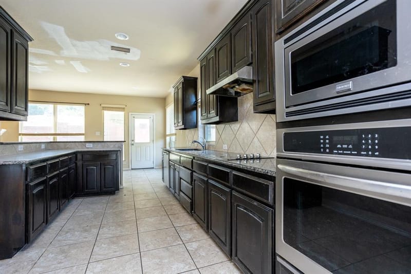 1213 Goffin Drive, DeSoto TX 75115 - Photo 9
