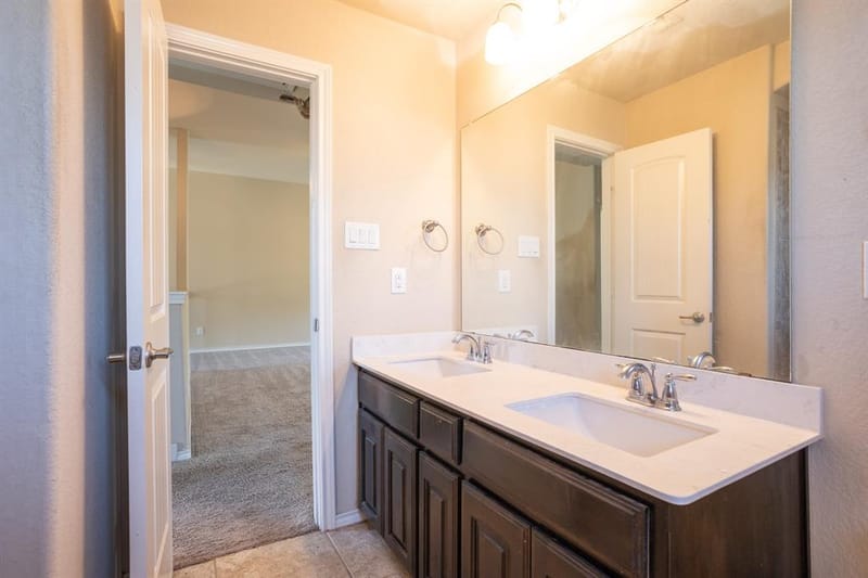 1213 Goffin Drive, DeSoto TX 75115 - Photo 31