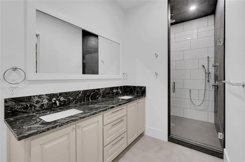 13052 Rainier Drive, Woodway TX 76712 - Photo 22