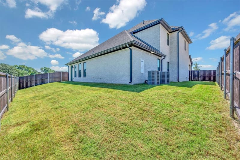 13052 Rainier Drive, Woodway TX 76712 - Photo 39