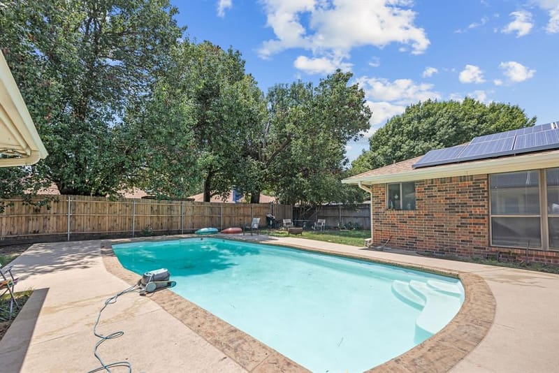 1223 Heather Street, Grapevine TX 76051 - Photo 7