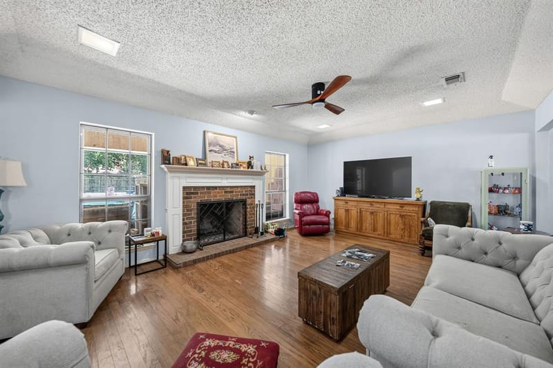 1223 Heather Street, Grapevine TX 76051 - Photo 14