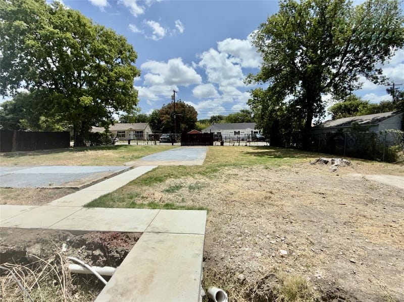 7629 Military Parkway, Dallas TX 75227 - Photo 20