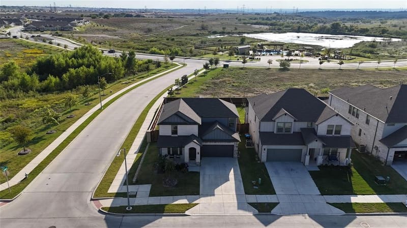 2513 Peoria Drive, Fort Worth TX 76179 - Photo 2