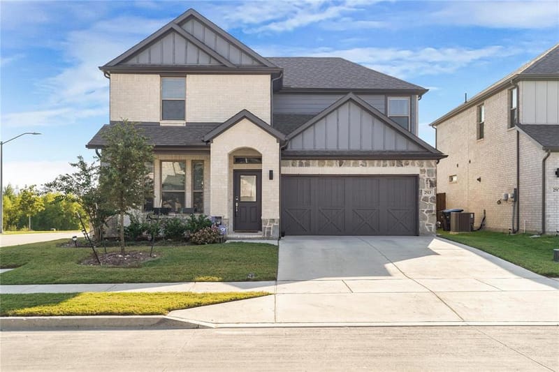 2513 Peoria Drive, Fort Worth TX 76179