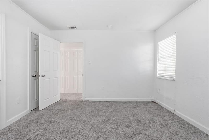 2212 Lea Crest Drive, Dallas TX 75216 - Photo 20