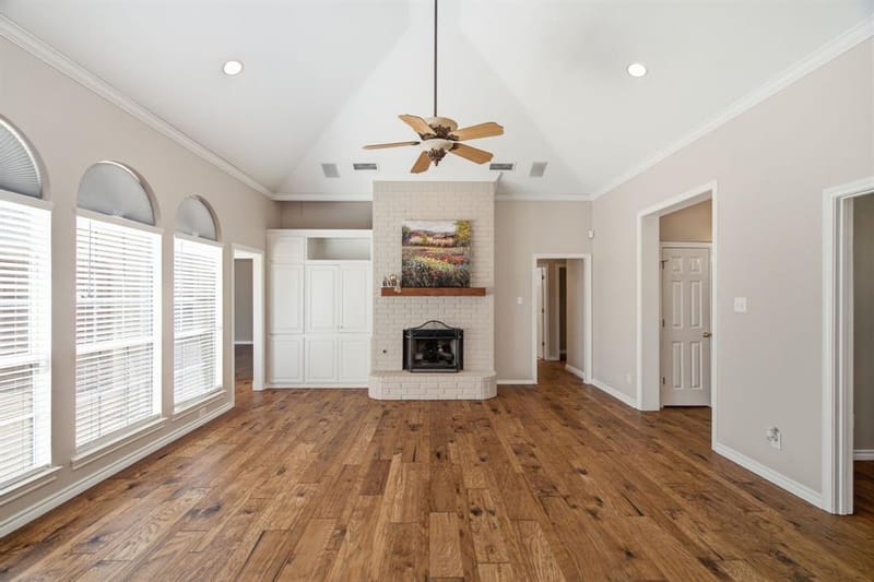 8417 Castle Creek Road, North Richland Hills TX 76182 - Photo 7