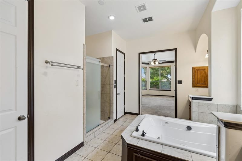 2655 Waterfront Drive, Grand Prairie TX 75054 - Photo 16