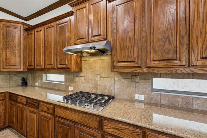2655 Waterfront Drive, Grand Prairie TX 75054 - Photo 11