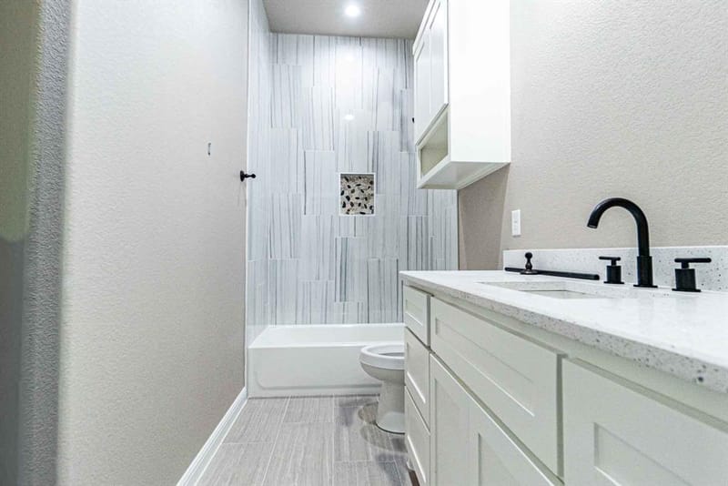 1017 Mojave Trail, Granbury TX 76048 - Photo 25