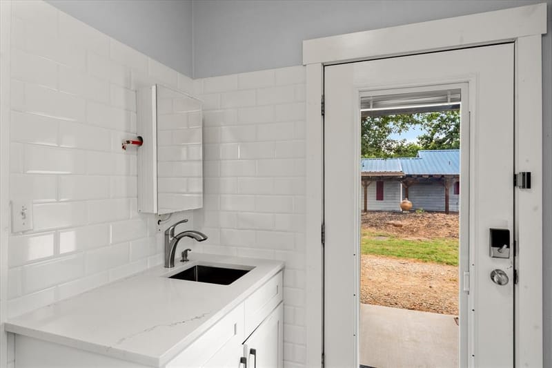 992 RS County Road 4325, Emory TX 75440 - Photo 21