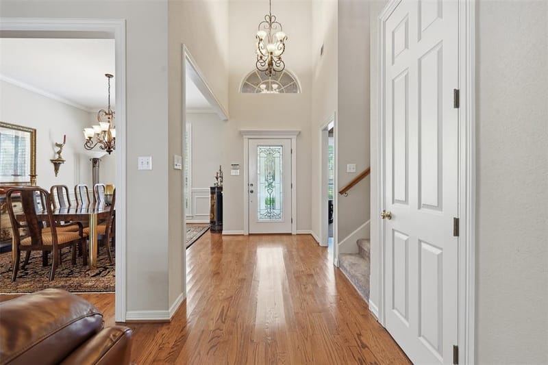 6009 Wallace Meadows Court, Arlington TX 76001 - Photo 7