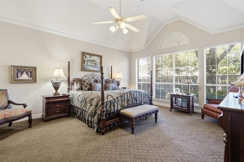 6009 Wallace Meadows Court, Arlington TX 76001 - Photo 20