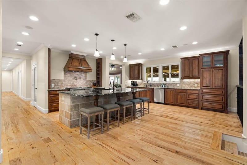 1011 Thornridge Court, Argyle TX 76226 - Photo 8