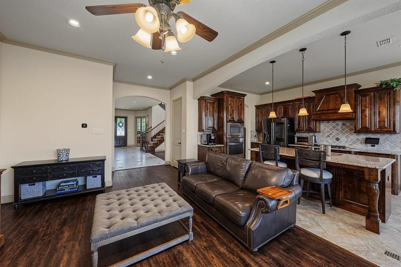1218 Thistle Hill Trail, Weatherford TX 76087 - Photo 9
