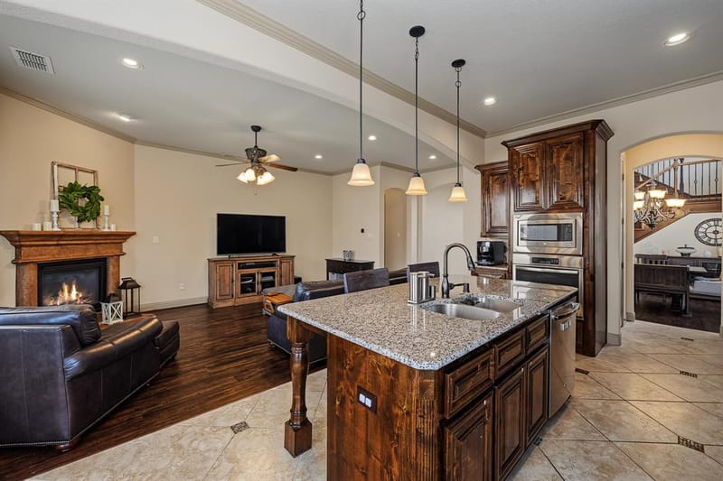 1218 Thistle Hill Trail, Weatherford TX 76087 - Photo 14