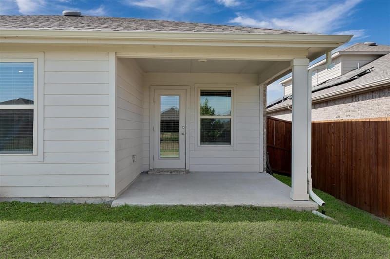 965 Fueller Drive, Aubrey TX 76227 - Photo 32