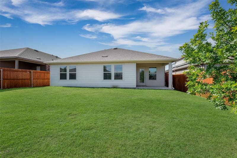 965 Fueller Drive, Aubrey TX 76227 - Photo 33