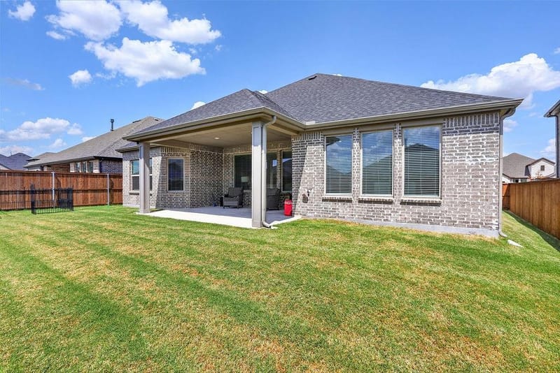 2405 Hitchford Street, Midlothian TX 76065 - Photo 34