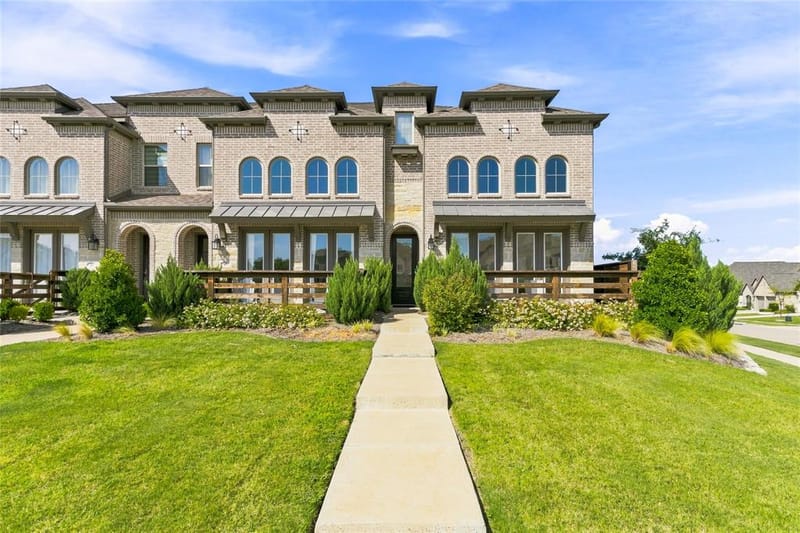 413 Sugarmaple Lane, McKinney TX 75071 - Photo 3