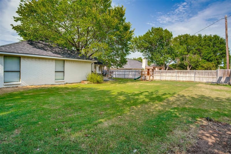 8201 Christie Drive, Frisco TX 75033 - Photo 24