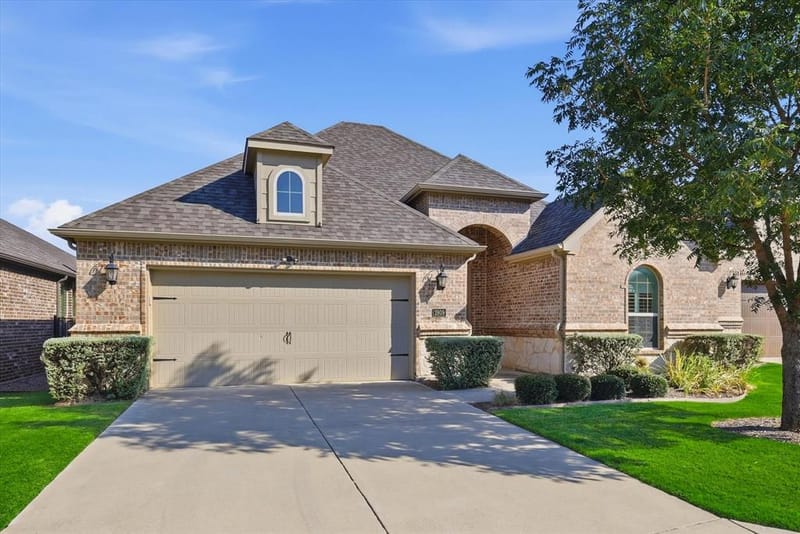 2809 Esplanade Boulevard # 2809, Mansfield TX 76063 - Photo 2