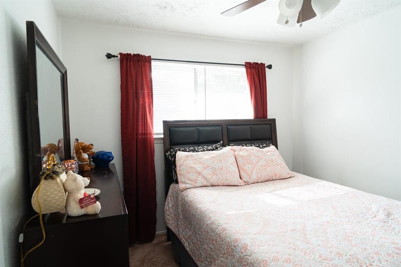 27 W Townhouse Lane, Grand Prairie TX 75052 - Photo 21